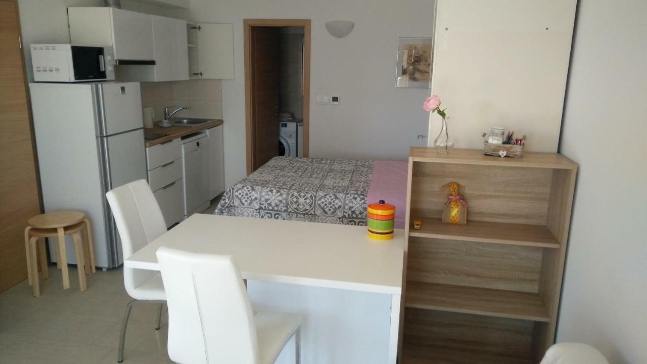 Garden View Apartments Ankaran Zewnętrze zdjęcie