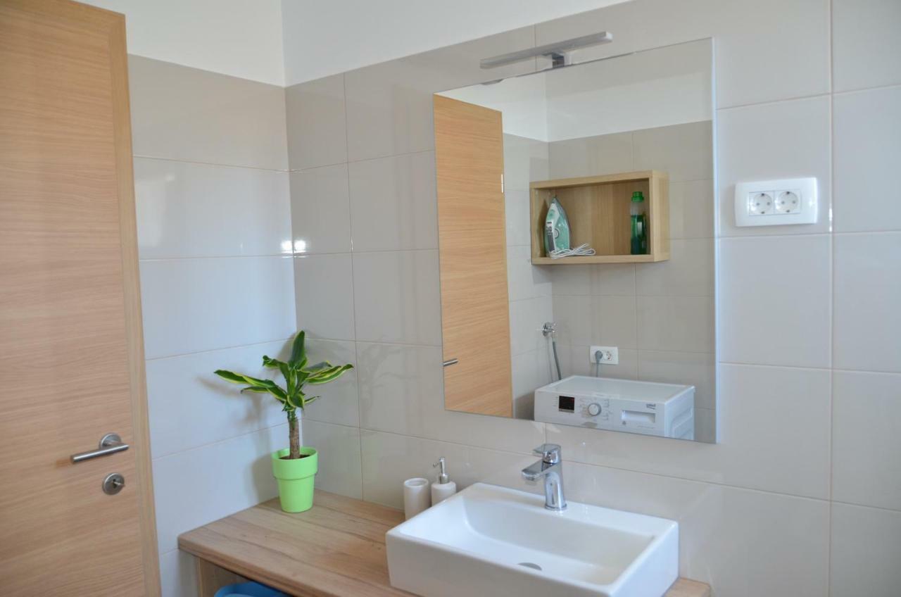 Garden View Apartments Ankaran Zewnętrze zdjęcie